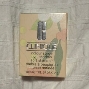 Clinique Colour Surge Eye Shadow in Soft Shimmer